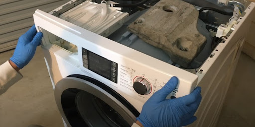 Ремонт стиральных машин Whirlpool в Слободской – сервис от Мастер24, цены от 2061 руб